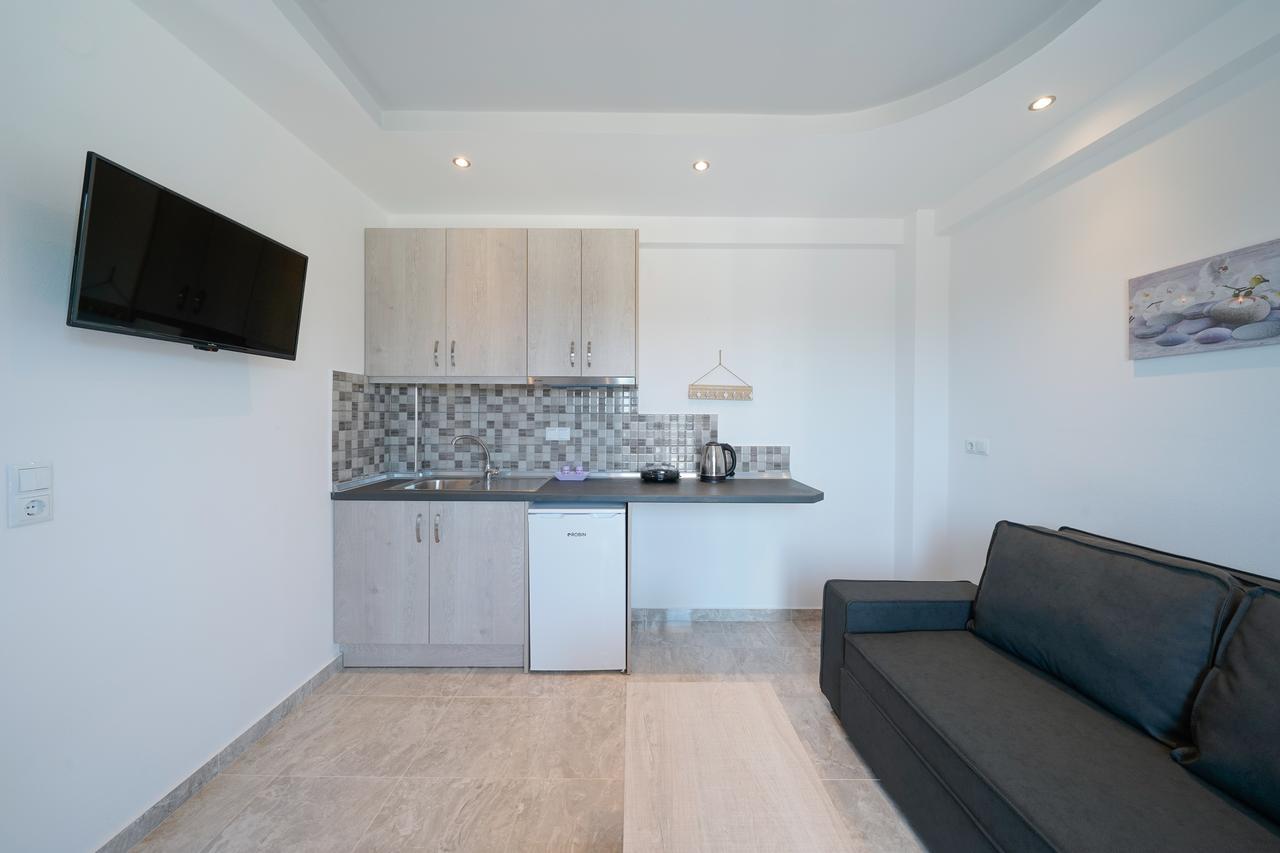 Eridon Suites Limenaria  Bagian luar foto