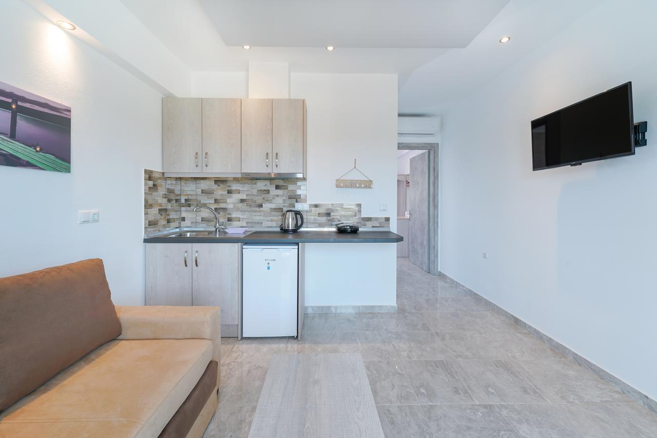 Eridon Suites Limenaria  Bagian luar foto